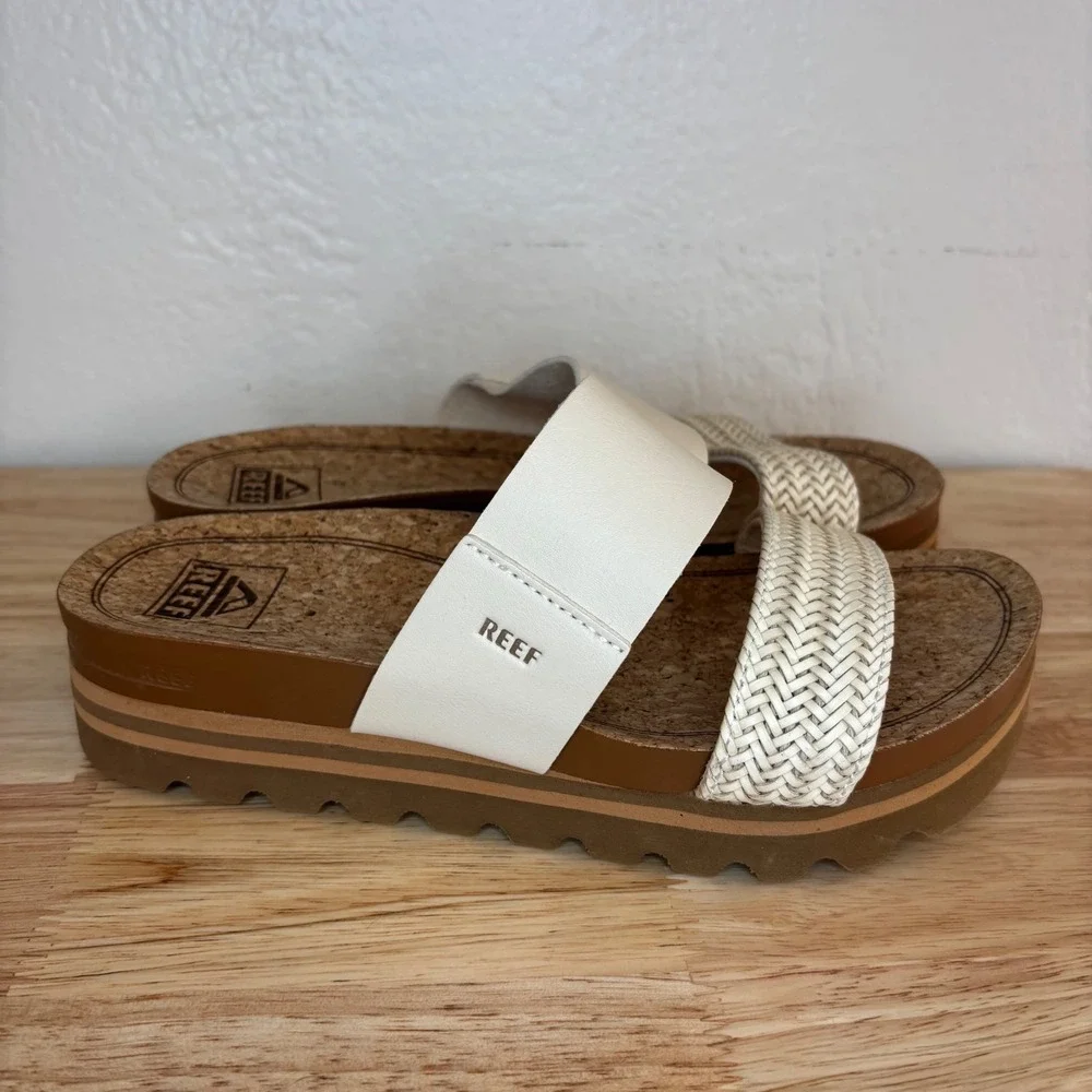 Reef Cushion Vista Hi Sandals Women 6 White Platform Woven Slides